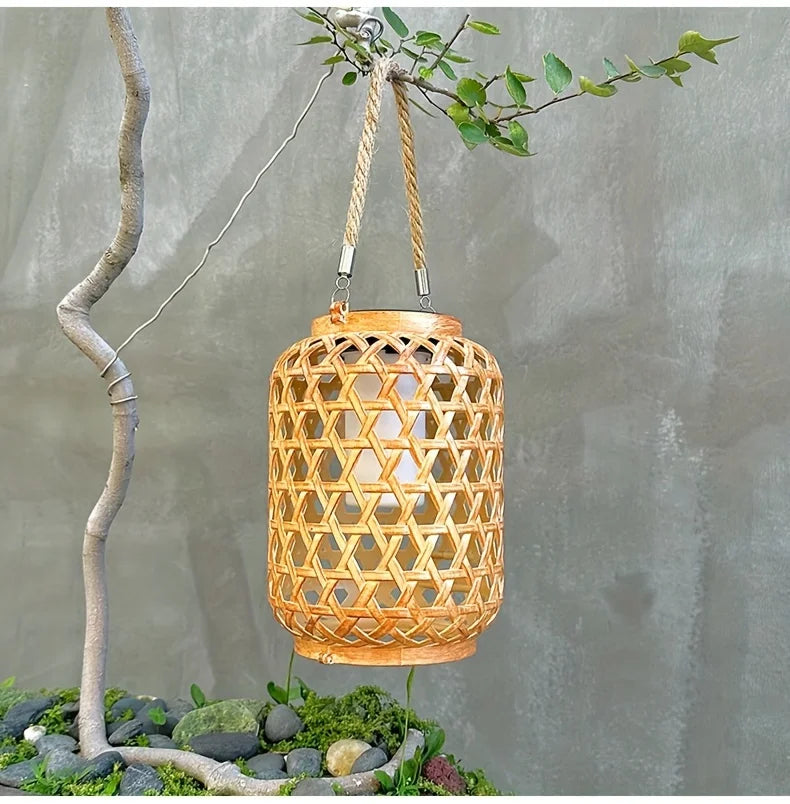 Solcellsdriven Lykta med Imitationsbambu - Vattentät IP65