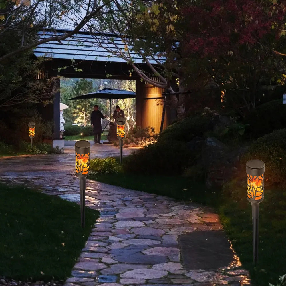 Solcellslampor med Flammande Ljus – Vattentät